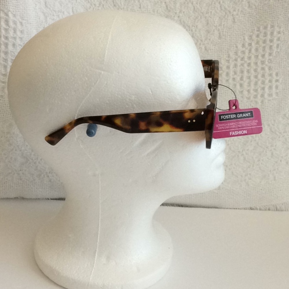 Foster Grant Fashion Sunglasses